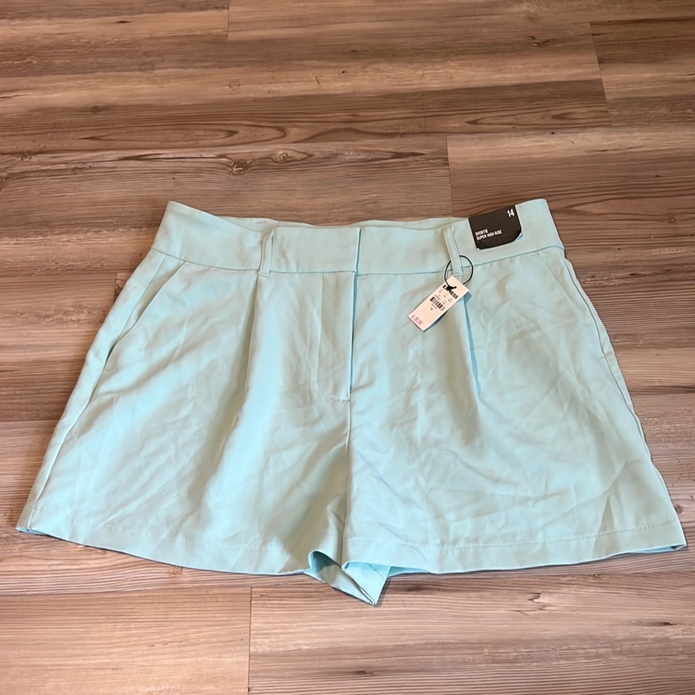 NWT Express Shortie Super high rise short, teal color woman’s size 14